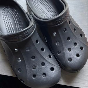 Black Crocs